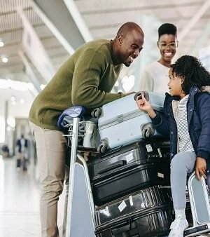 Departure Meet & Assist for Family with Lounge Access at Dubai Airport